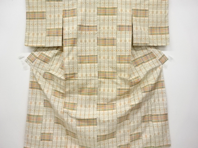 リサイクル　縞に抽象模様織り出し手織り紬着物